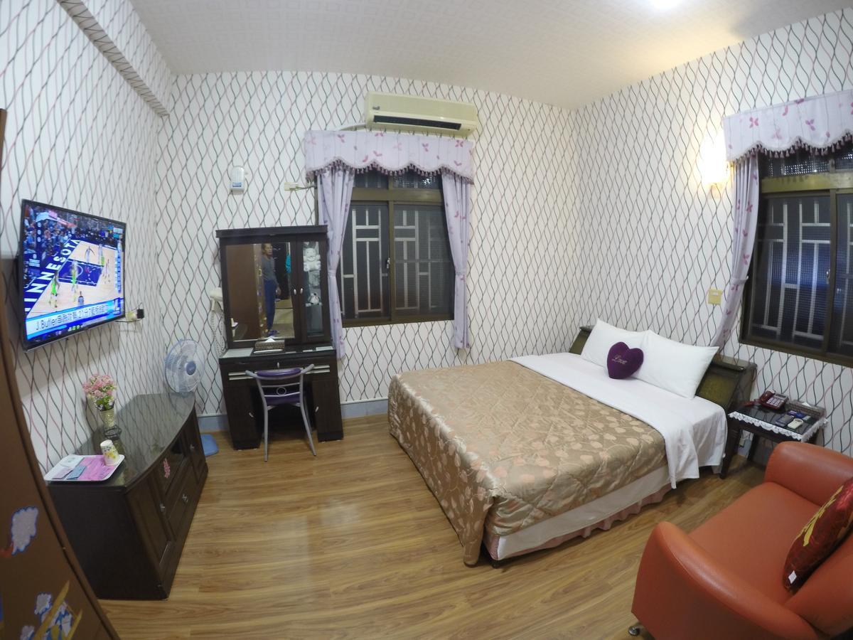Reny Lake Warm Hostel Fanlu Ngoại thất bức ảnh